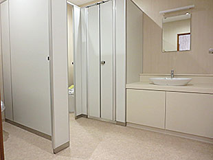地域交流室用トイレ