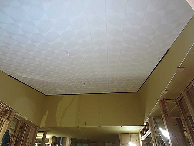 天井化粧吸音板施工