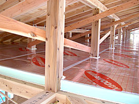 小屋裏断熱遮熱材