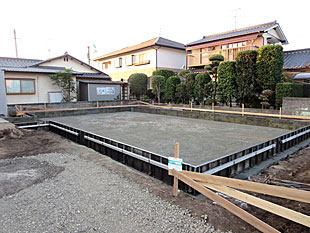 ベタ基礎砕石防蟻土壌処理
