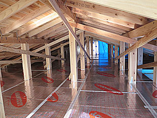 小屋裏遮熱材