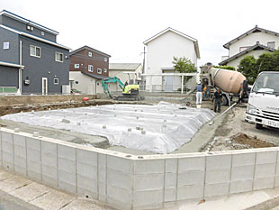 基礎 捨てコンクリート打設