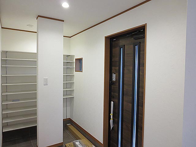 玄関ホール