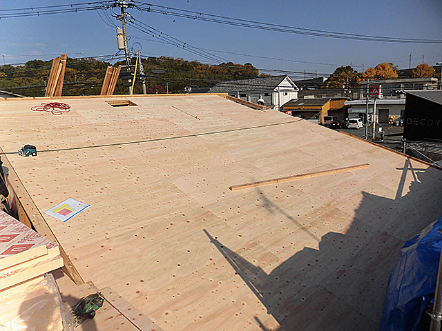 そよかぜ集熱部 野地板張り