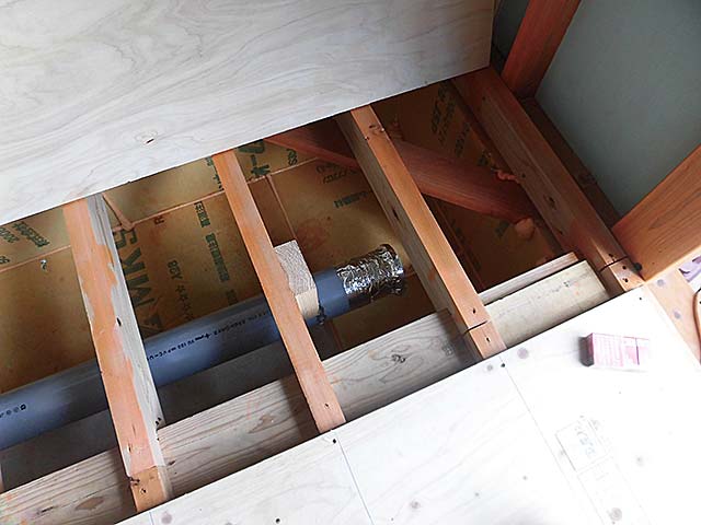 24H換気 床下配管 排気ヘッド