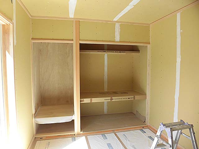内装クロス 下地パテ処理2