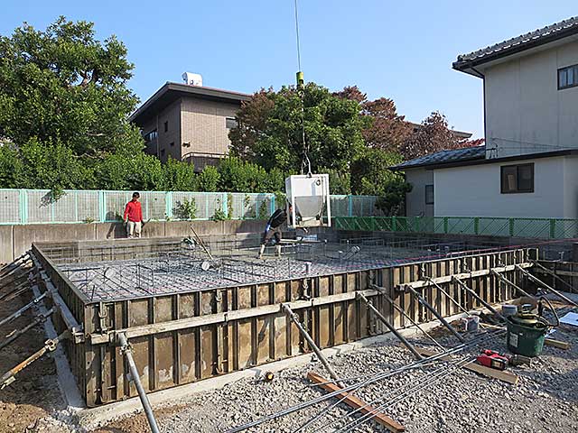 ベタ基礎コンクリート打設1