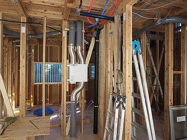 24時間換気本体設置