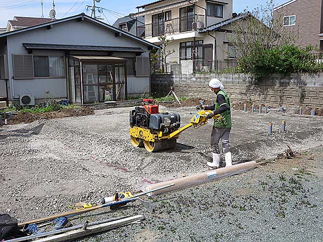 振動ローラー転圧